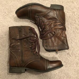 Leather Combat Boot by Steve Madden